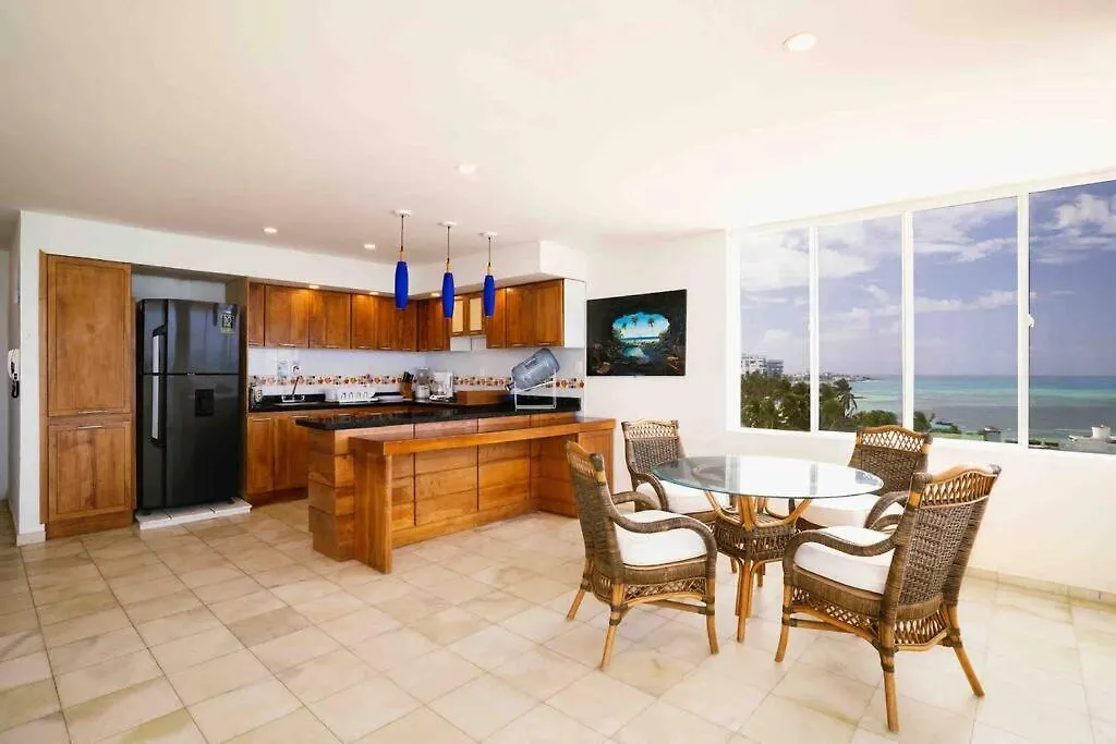 PENTHOUSE BARLOVENTO para 19 personas San Andrés 0*,  Colombia